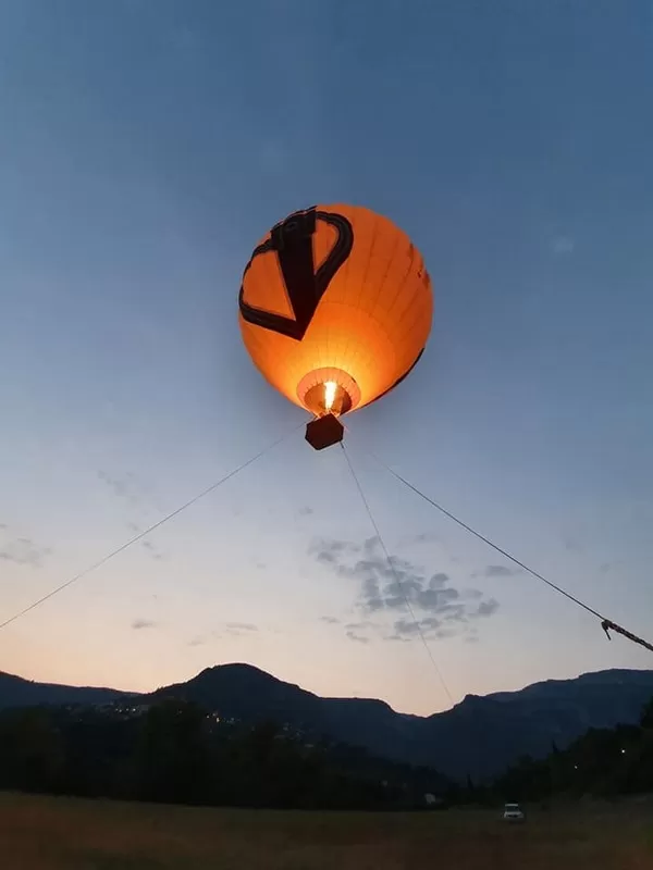 Spécialiste du vol en montgolfières, Alpes-de-Haute-Provence, Azur Provence Montgolfières