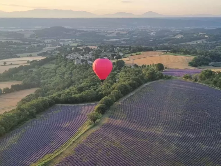 VOL PRIVÉ 8 PERSONNES, Alpes-de-Haute-Provence, Azur Provence Montgolfières
