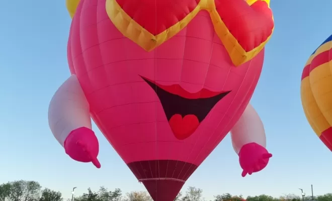 Vol privé 2 personnes pour la Saint-Valentin à Oraison., Alpes-de-Haute-Provence, Azur Provence Montgolfières