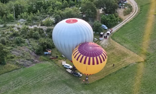 Vol libre en montgolfière à Forcalquier, Alpes-de-Haute-Provence, Azur Provence Montgolfières